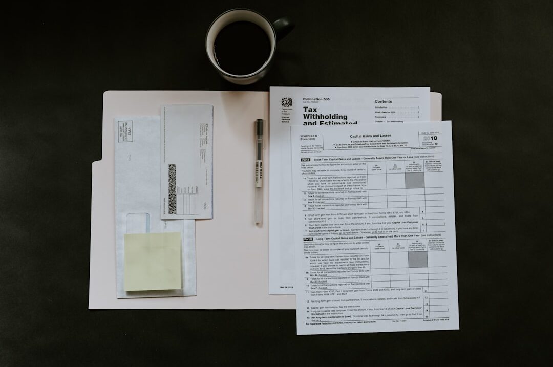 Photo Interviewer, Accountant