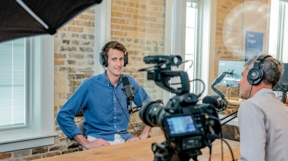Photo AI Interviewer