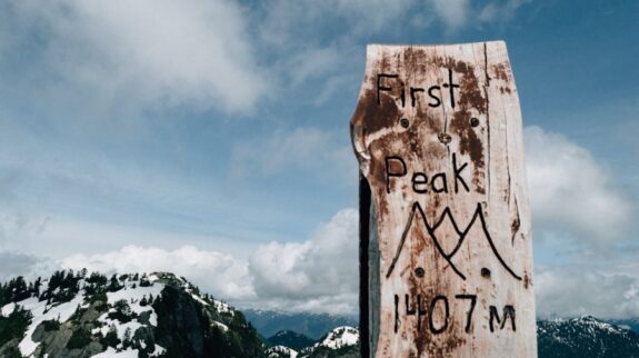 Photo "Highlighting Your Peak Performance: Discussing Your Greatest Achievement"