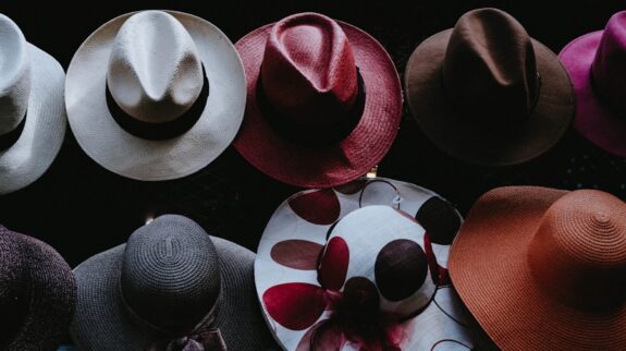 Photo "Juggling Multiple Hats: Showcasing Your Project Management Skills"